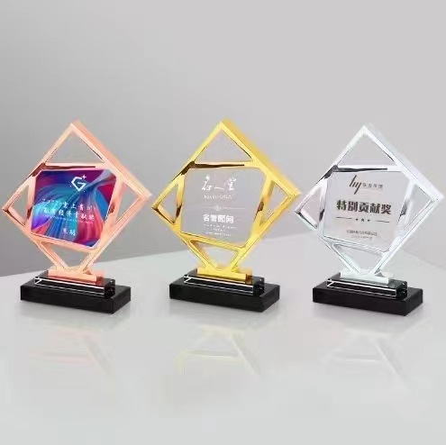 定制設計雕刻有機玻璃亞克力商業獎杯精品禮品紀念品活動獎杯優秀企業獎牌